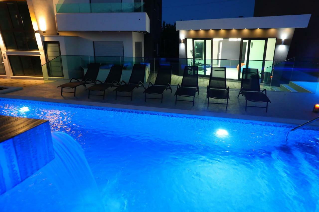 Boutique Apartments Blitz Бибинье Экстерьер фото